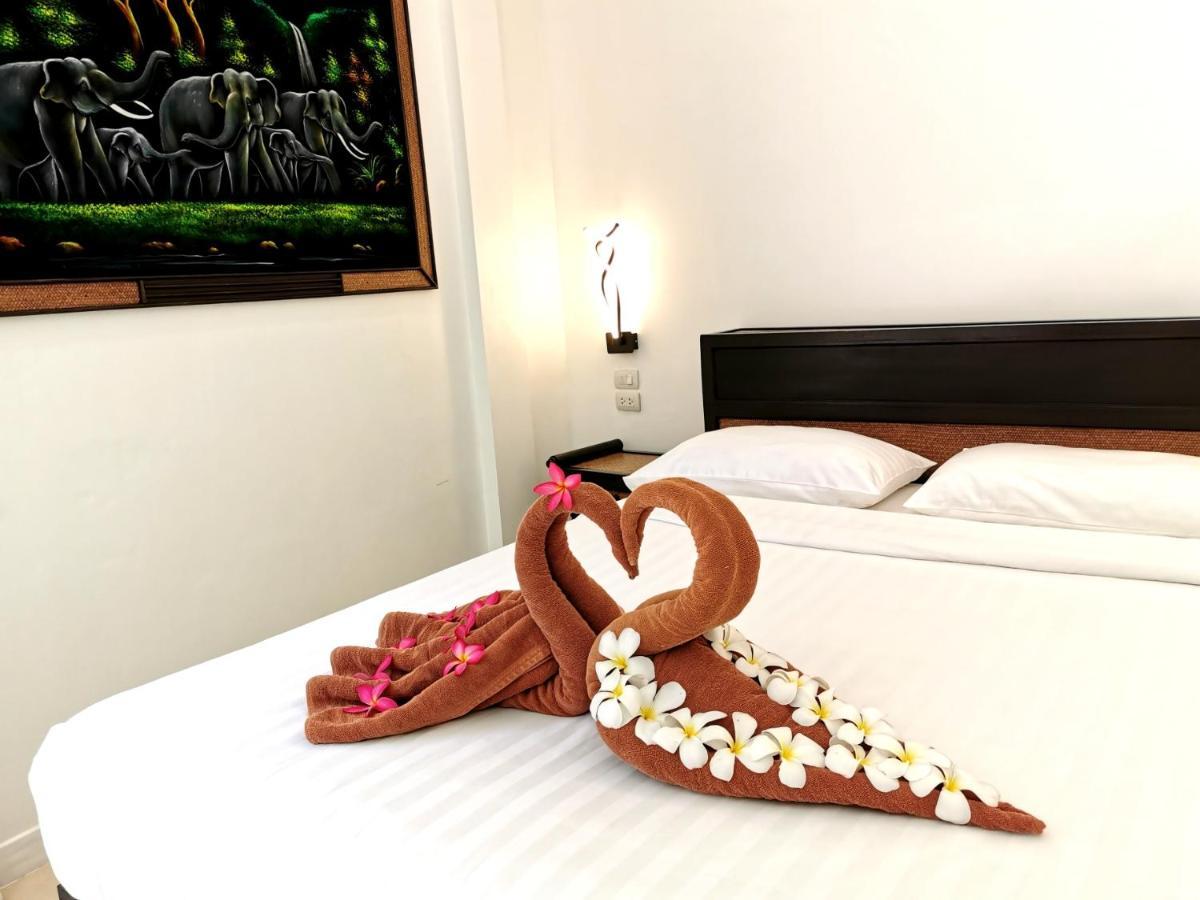 Joopland Luxury Pool Villa Pattaya Walking Street 6 Bedrooms Екстер'єр фото